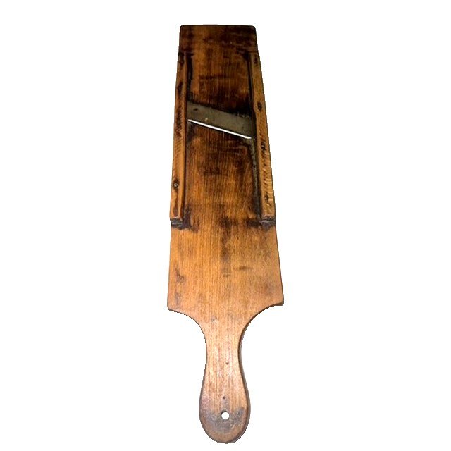 Petite mandoline à choux en bois