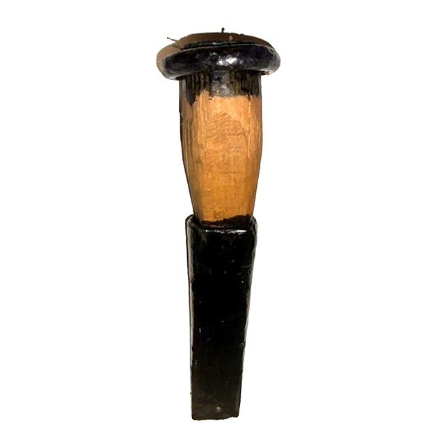 Coin à fendre à tête en bois